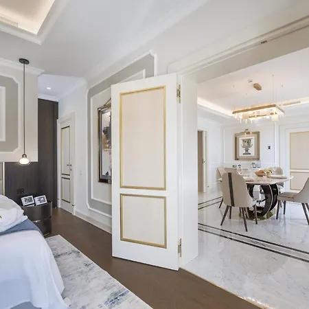 Royal At The Club Lägenhetshotell San Roque (Andalucia)